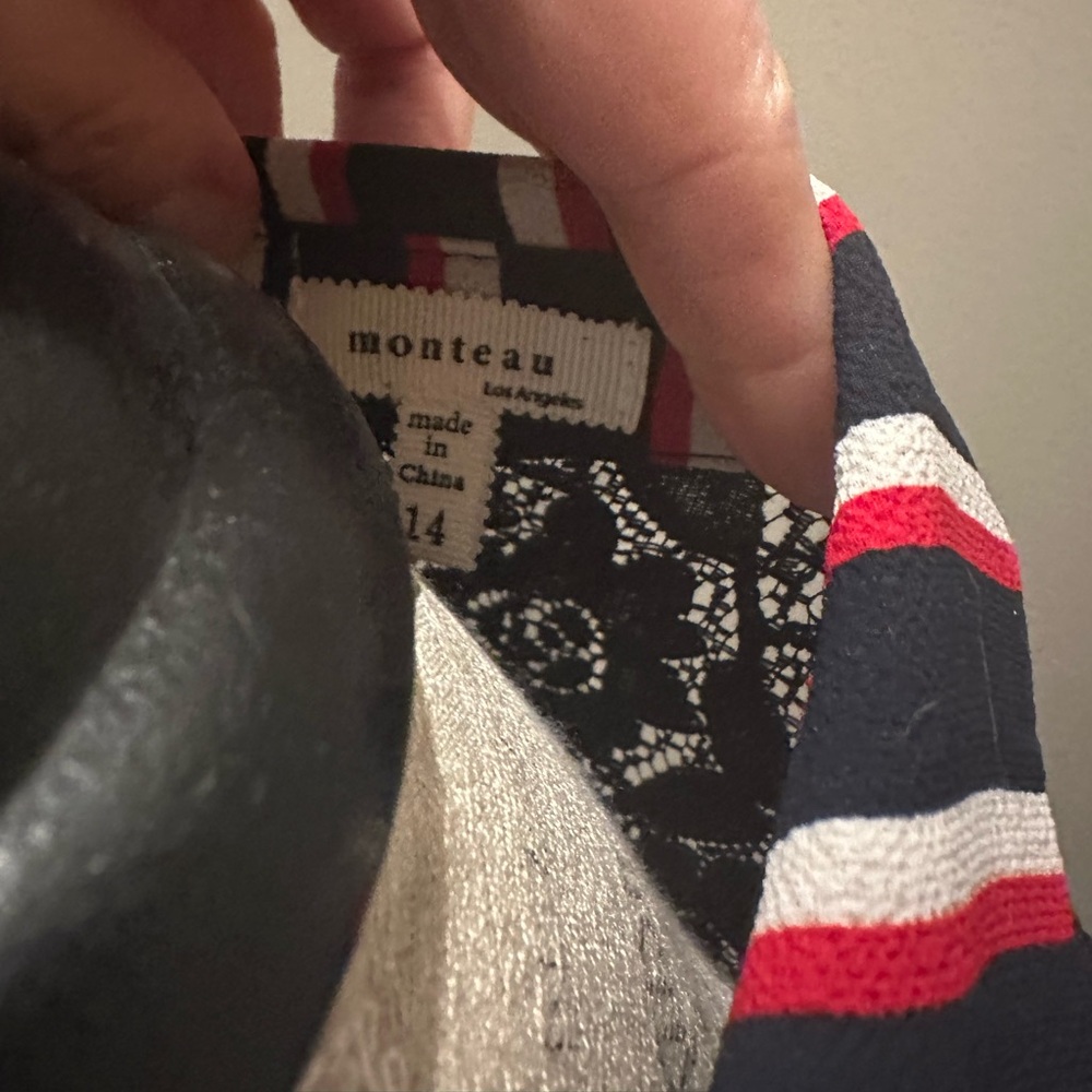 Juniors - Monteau Navy/Red Striped Dress w/Lace Accents EUC - Picture 10 of 11